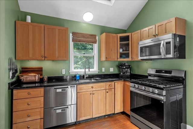 51 Edgar Rd, Scituate, MA 02066