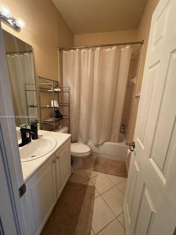 23477 SW 112th Pl, Homestead, FL 33032
