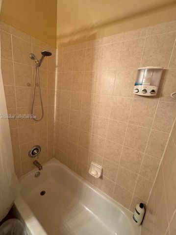 23477 SW 112th Pl, Homestead, FL 33032
