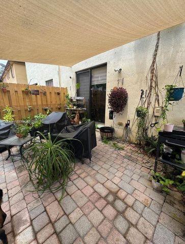 23477 SW 112th Pl, Homestead, FL 33032