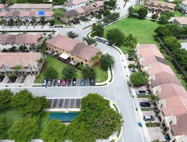 23477 SW 112th Pl, Homestead, FL 33032