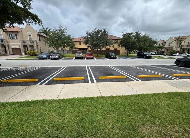 23477 SW 112th Pl, Homestead, FL 33032
