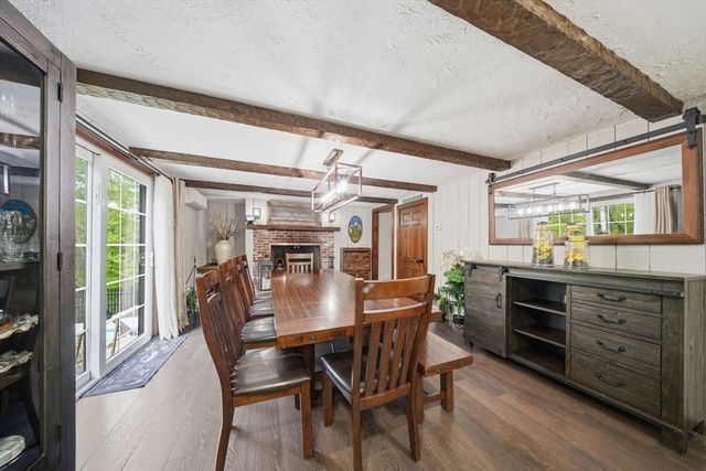 73 Coventry Wood Rd, Bolton, MA 01740