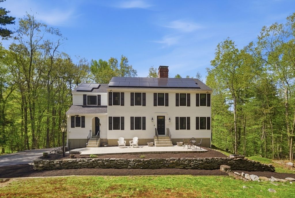 73 Coventry Wood Rd, Bolton, MA 01740