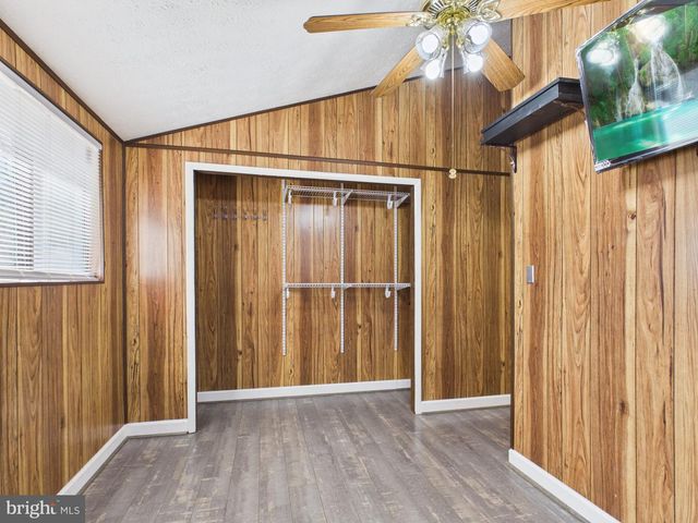 187 SHAWNEE TRL, Hedgesville, WV 25427