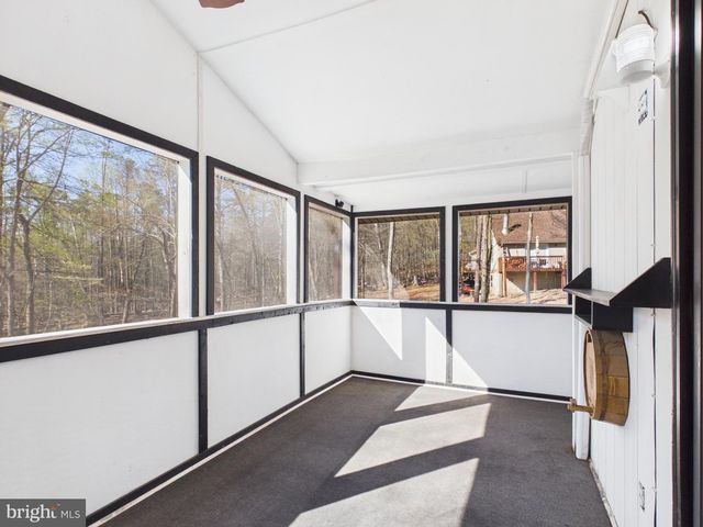 187 SHAWNEE TRL, Hedgesville, WV 25427