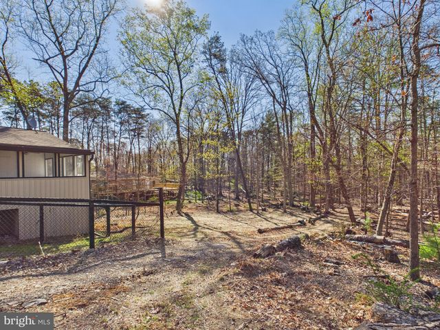 187 SHAWNEE TRL, Hedgesville, WV 25427