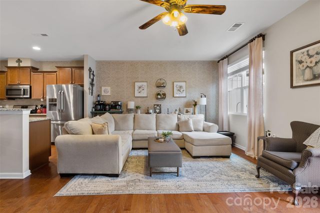 7044 Woodsbay Lane, Rock Hill, SC 29732