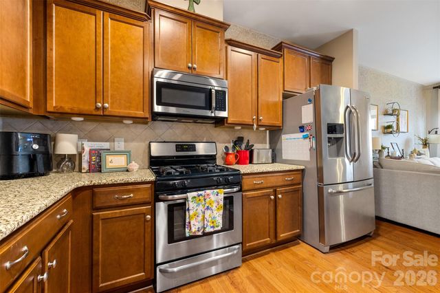 7044 Woodsbay Lane, Rock Hill, SC 29732
