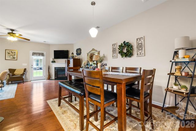7044 Woodsbay Lane, Rock Hill, SC 29732