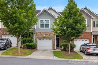 7044 Woodsbay Lane, Rock Hill, SC 29732