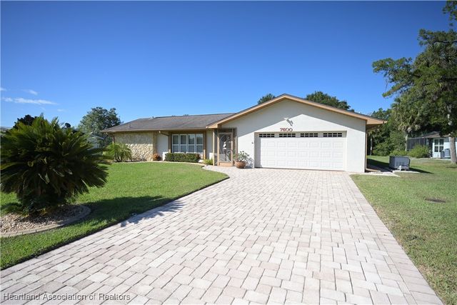 7600 Honeysuckle Drive, Sebring, FL 33876