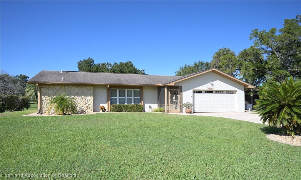 7600 Honeysuckle Drive, Sebring, FL 33876