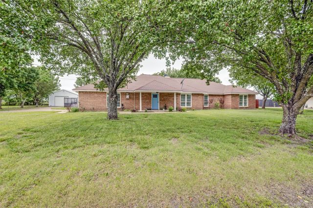 3323 Dasher Street, Lancaster, TX 75146