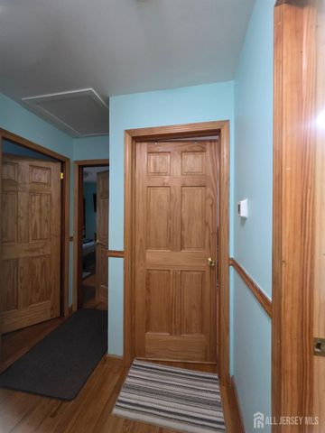 324 Evans Avenue, Piscataway, NJ 08854
