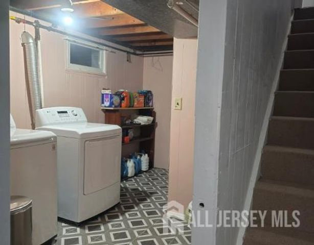 324 Evans Avenue, Piscataway, NJ 08854