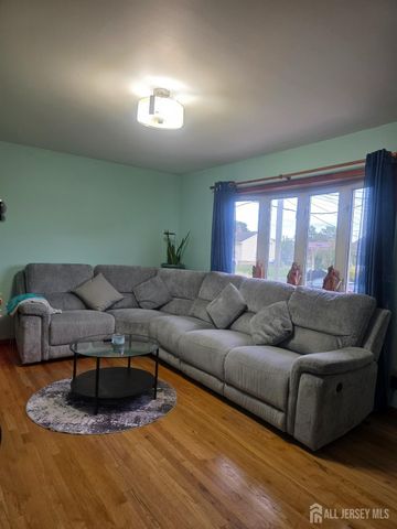 324 Evans Avenue, Piscataway, NJ 08854