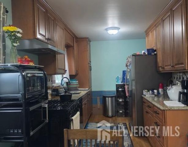 324 Evans Avenue, Piscataway, NJ 08854