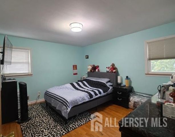 324 Evans Avenue, Piscataway, NJ 08854