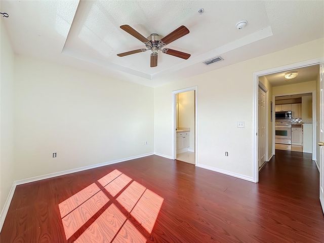 18001 RICHMOND PLACE DRIVE 1233, Tampa, FL 33647