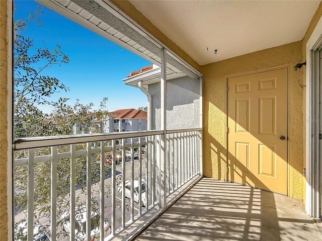 18001 RICHMOND PLACE DRIVE 1233, Tampa, FL 33647