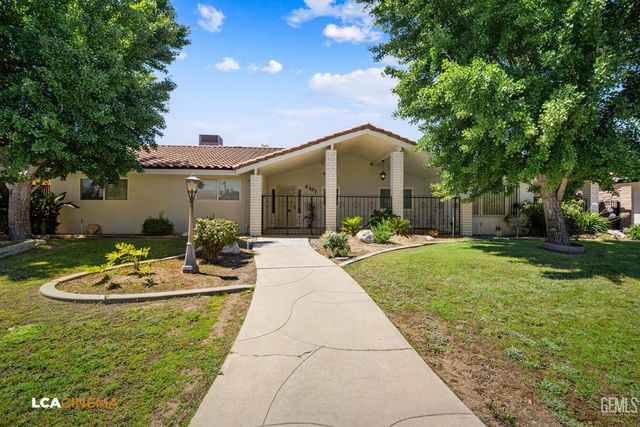 6101 Olive Drive, Bakersfield, CA 93308