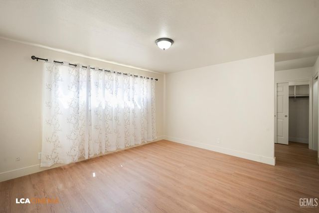6101 Olive Drive, Bakersfield, CA 93308