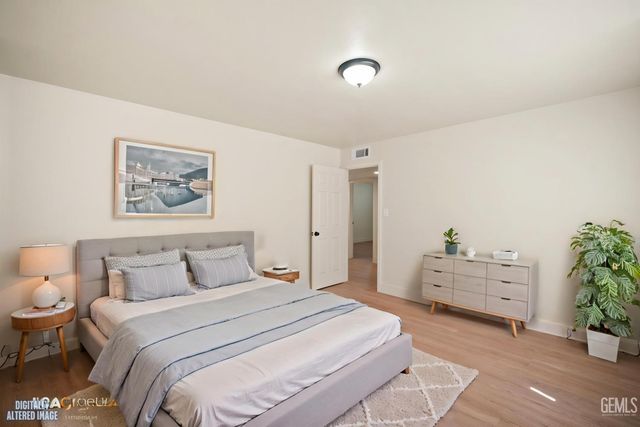 6101 Olive Drive, Bakersfield, CA 93308