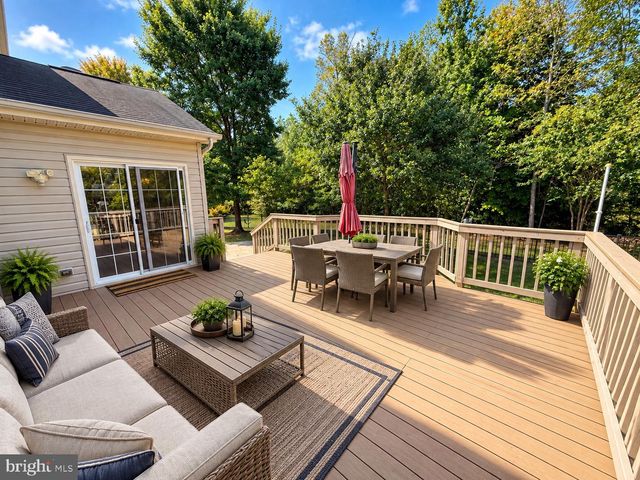 2433 TRIMARAN WAY, Woodbridge, VA 22191