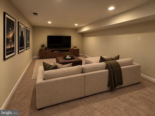 2433 TRIMARAN WAY, Woodbridge, VA 22191
