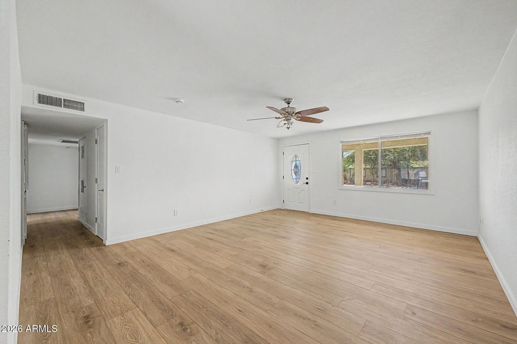 6202 W ALMERIA Road, Phoenix, AZ 85035 — photo 5