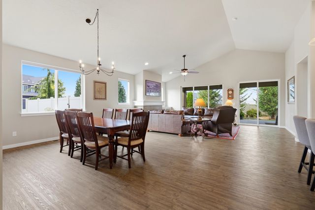 1709 N Hood River Rd, Liberty Lake, WA 99019