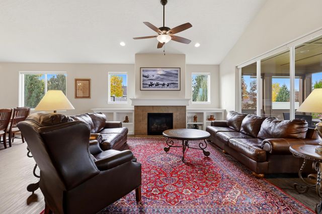 1709 N Hood River Rd, Liberty Lake, WA 99019