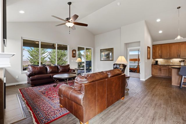1709 N Hood River Rd, Liberty Lake, WA 99019