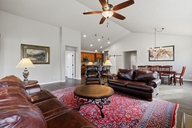 1709 N Hood River Rd, Liberty Lake, WA 99019