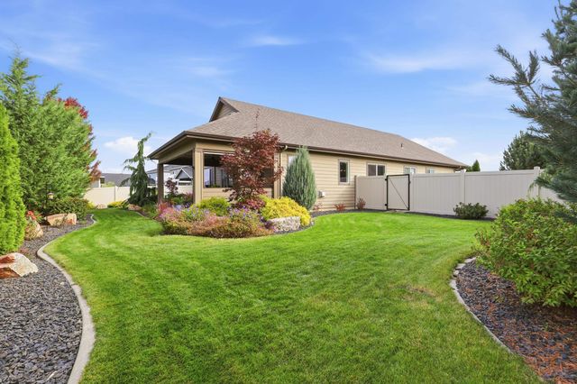 1709 N Hood River Rd, Liberty Lake, WA 99019