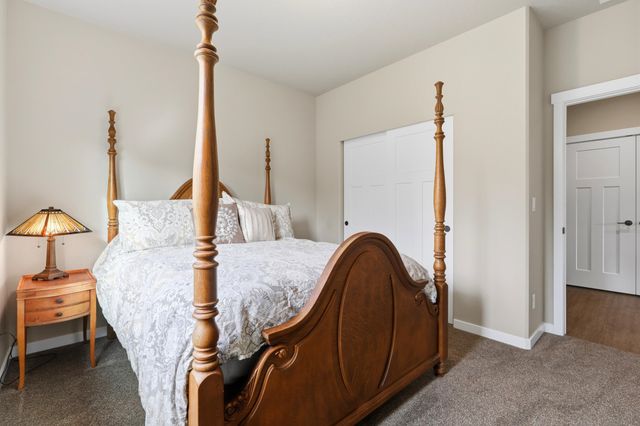 1709 N Hood River Rd, Liberty Lake, WA 99019