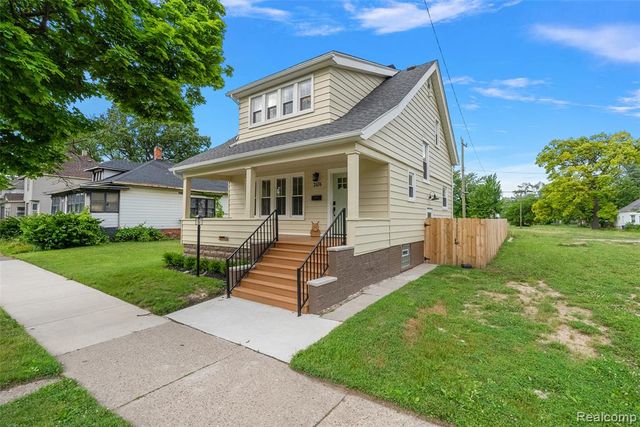 2476 Beals Street, Detroit, MI 48214