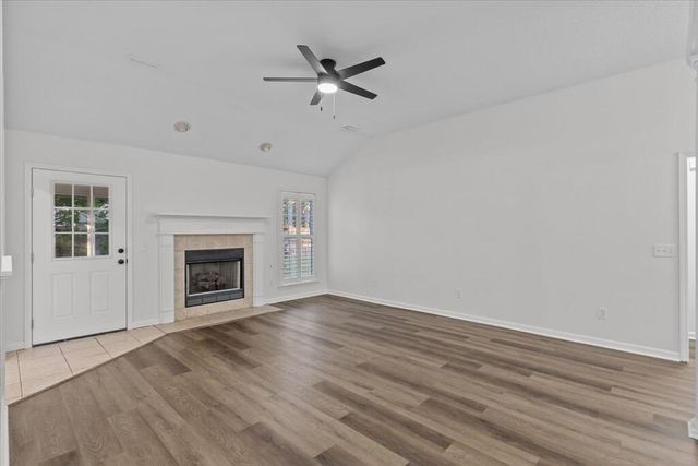 412 Mill Creek Cir, Dothan, AL 36305