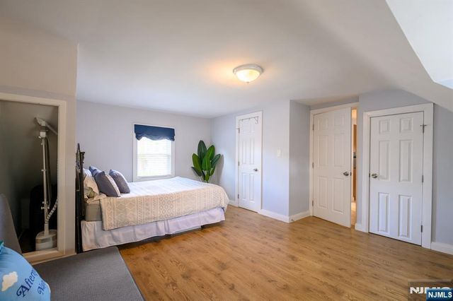 39 Lawrence Avenue, Lodi, NJ 07644