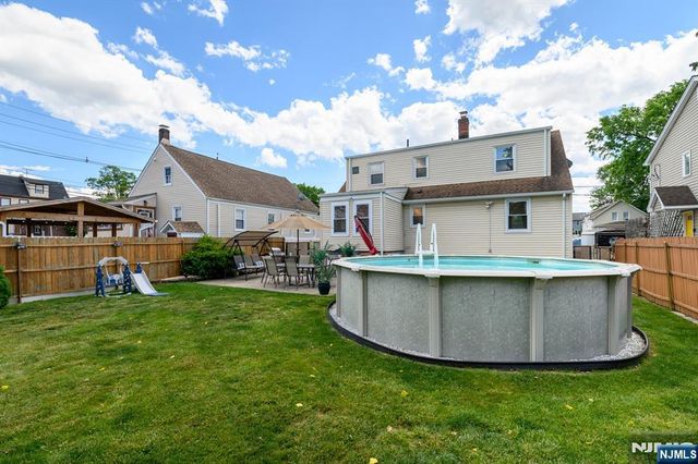 39 Lawrence Avenue, Lodi, NJ 07644