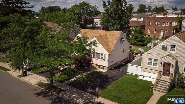 39 Lawrence Avenue, Lodi, NJ 07644