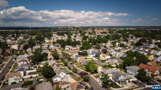 39 Lawrence Avenue, Lodi, NJ 07644