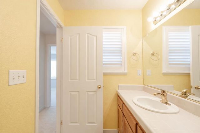 721 Via Cerioni, Madera, CA 93637