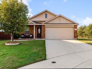 461 Blue Crow Lane, Fort Worth, TX 76052