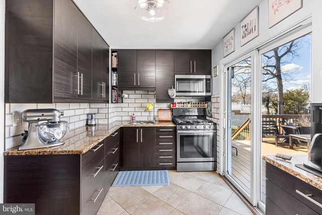 106 BARREN RD, Newtown Square, PA 19073