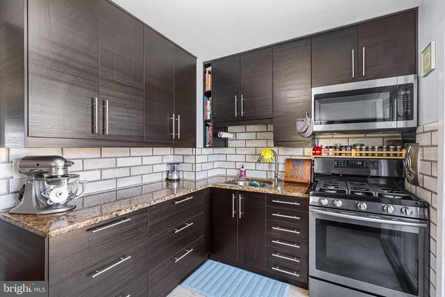 106 BARREN RD, Newtown Square, PA 19073