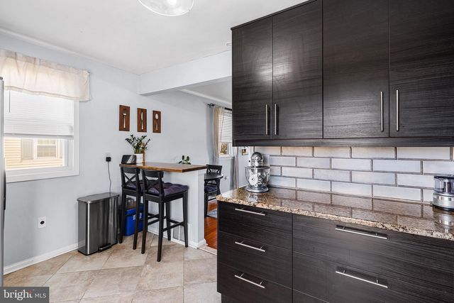 106 BARREN RD, Newtown Square, PA 19073