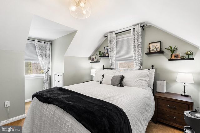 106 BARREN RD, Newtown Square, PA 19073