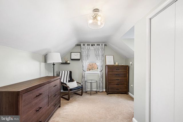 106 BARREN RD, Newtown Square, PA 19073